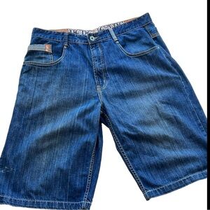 Pepe UK Blue Jean Shorts/Jorts Baggy Skater Embroidered Skulls Mens 38  Vintage